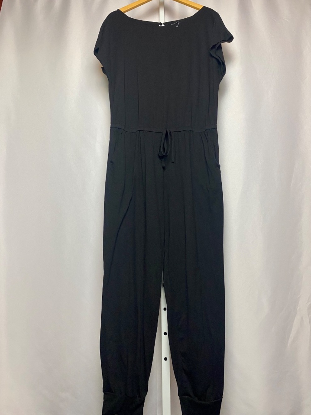 Pretty Garden Womenʻs Black Short Sleeve Boat Neck Jumpsuit X-Large